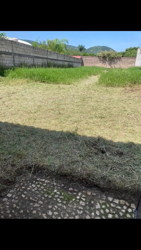 Hermoso Terreno Con Fachada En Pedregal De Las Fuentes Jiutepec. Morelos