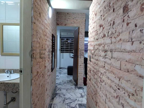 Cd. Venta Apartamento En Guatire
