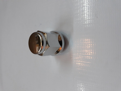 Imagen 3 de 3 de Tuerca De Rueda Para Chery Fulwin Precio Por C/u