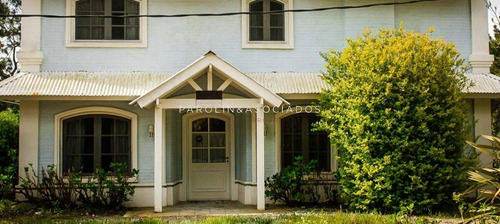 Casa En Venta De 4 Dormitorios En Punta Del Este - Ref: 3818