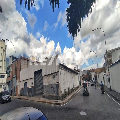  Terreno En Venta. Urb. Chacao