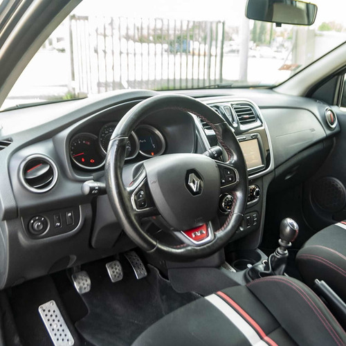 Imagen 16 de 23 de Renault Sandero 2018 2.0 Rs Racing Spirit 145cv