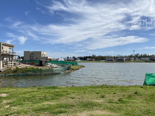 Lote Laguna #200-300 - Villa Nueva - Santa Ana 1 - 637m2 #id 20285