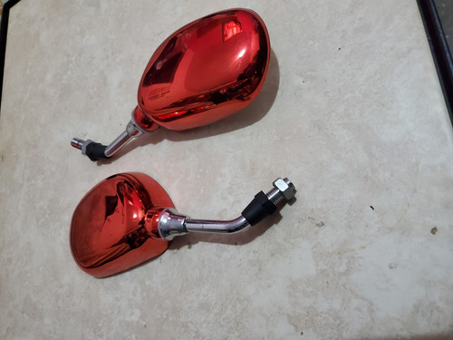 Imagen 1 de 3 de Retrovisores Universales Para Motos Color Rojo
