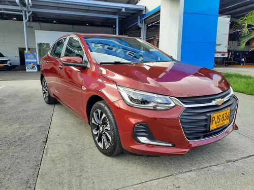 Chevrolet Onix 1.0T Premier Sedan At