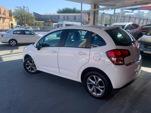Imagem 4 de 14 de Citroen C3 Tendance 1.5 Branca 2015 Couro Flex Manual