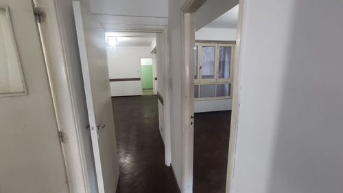 Imagen 6 de 18 de Venta Departamento 3 Dormitorios Microcentro