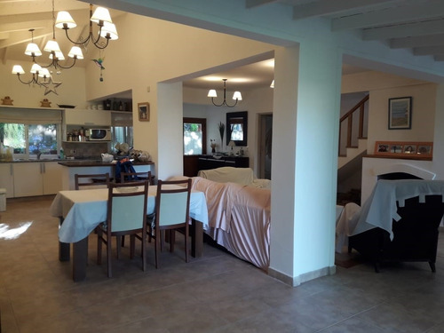 Imagen 10 de 13 de Casa En Venta En Pilar Del Este, G.b.a. Zona Norte