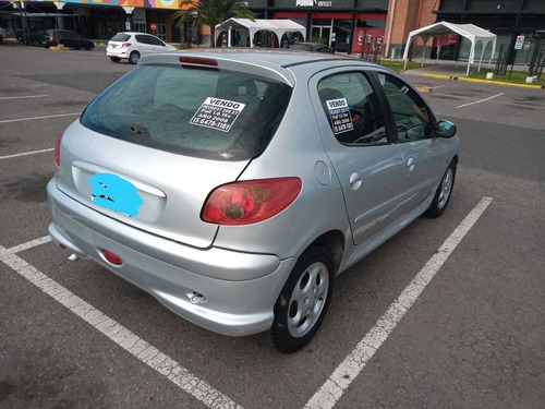 Peugeot 206 1.6 Xr Premium