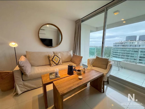 Alquila Y Vende Apartamento De 3 Dormitorios Con Vista Al Mar, En Roosevelt Punta Del Este.