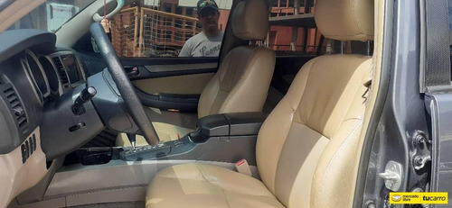 Imagen 6 de 11 de Toyota 4runner Sport Wagon 4x2 Automatico