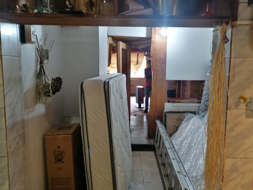 Local Comercial De 110 M2, Calle Esmeralda Centro Valdivia