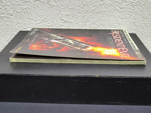 Guía Resident Evil Outbreak Brady Signature Strategy Guide