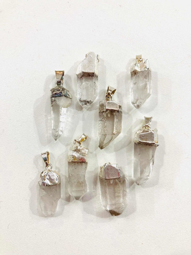 Imagen 1 de 2 de Dije Cuarzo Cristal Piedra Semipreciosa Artenora