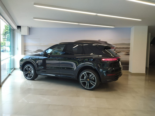 Imagen 4 de 11 de Porsche Cayenne V8 Turbo 2019