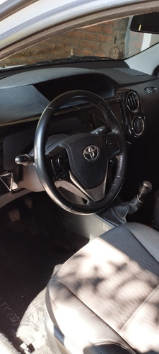 Toyota Etios 1.5 Sedan Xls
