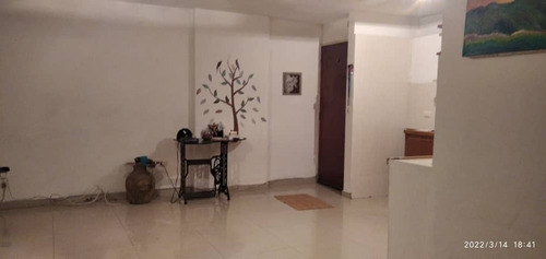 Imagen 2 de 11 de Se Vende Apto 64m2 2h/1b/1p La Urbina 5836
