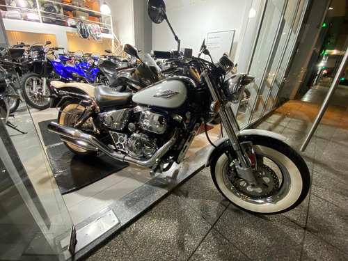 Imagen 21 de 25 de Suzuki Marauder 800