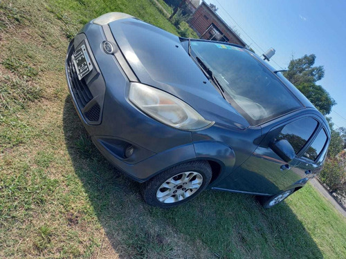 Imagen 4 de 15 de Ford Fiesta Max Edge Plus