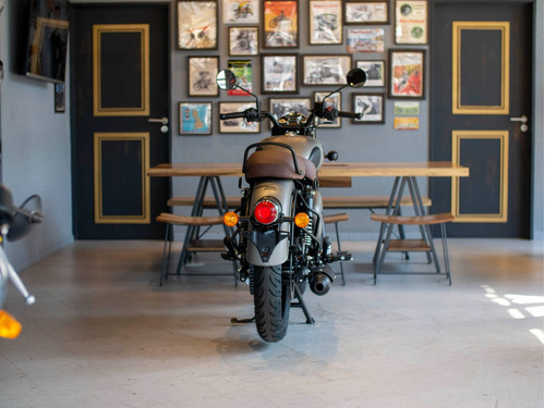 Imagen 5 de 25 de Royal Enfield Classic 350 Gunmetal Grey Reserva