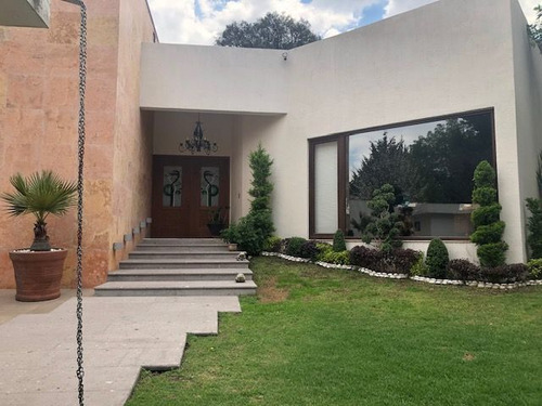 Casa En Venta De Un Nivel, Zona Club De Golf Chiluca Cod.ev1484