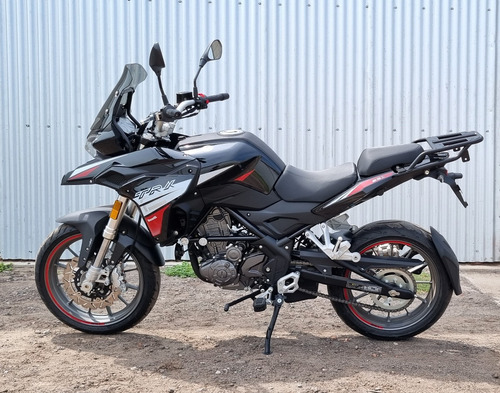 Imagen 6 de 16 de Benelli Trk 251 Abs