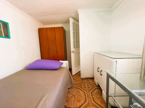 Departamento, Barrio Poniente, Libre De Gasto Comun, Patio