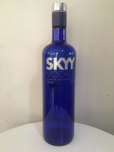 Garrafa Vazia Vodka Skyy