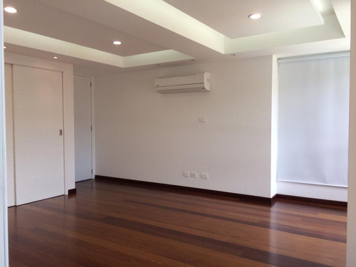 Se Vende Ph De 500 M² 4h/7b/4p Lomas Del Sol