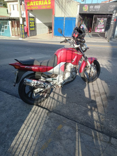 Imagem 1 de 3 de Yamara Fazer 250