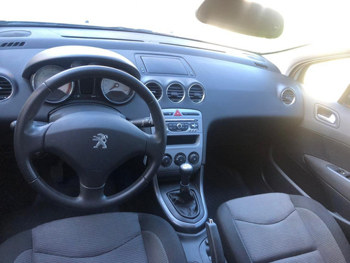 Peugeot 308 2015