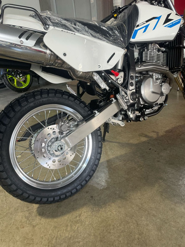 Suzuki Dr 650 0km - Concesionario Oficial