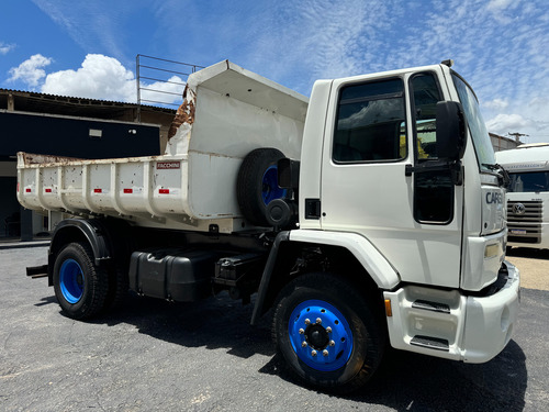 Caminhão Caçamba Toco Ford