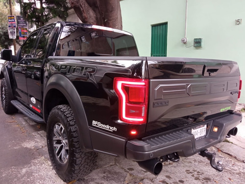 Imagen 6 de 13 de Ford F-150 3.5 Raptor Cabina Y Media 4x4 At
