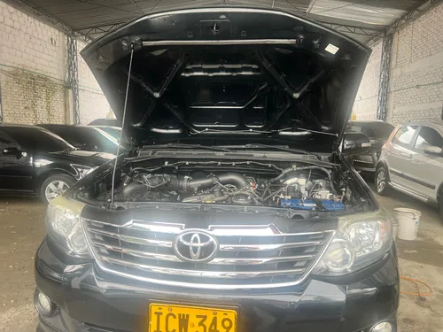Toyota Fortuner 2.7l