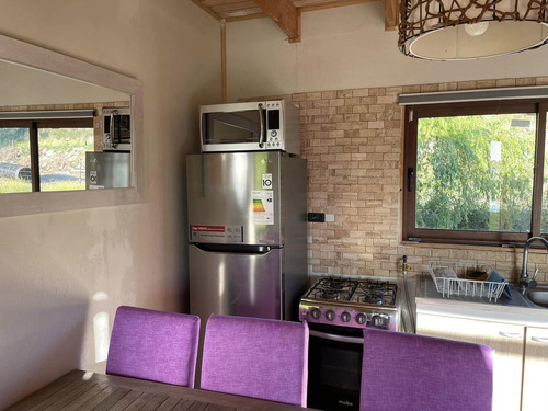 Casa En Venta De 2 Dorm. En Las Cabras