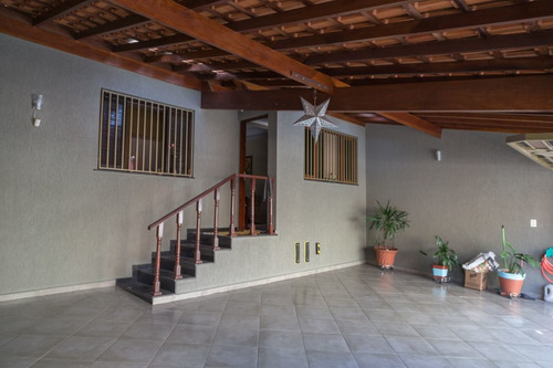 Imagem 1 de 30 de Casa Térrea Jardim Santa Mena 3 Dorm 3 Vagas - Ca0086