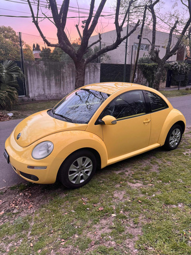 Volkswagen New Beetle 2.0 Luxury