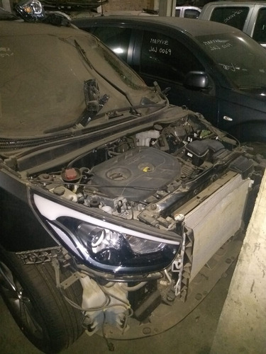 Imagem 3 de 4 de Sucata Hyundai Ix 35 Gl 2018 Para Retirada De Peças