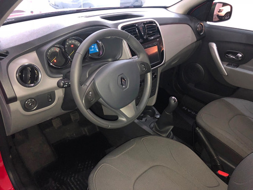 Renault Logan 1.6 Zen Suzuki Mustang Saveiro Subaru Nissan O