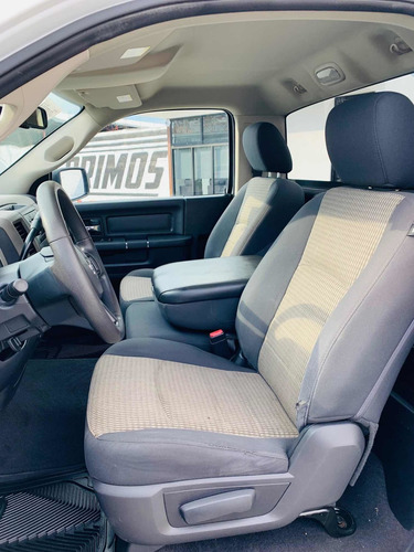 Imagen 10 de 15 de Dodge Ram 2500 2012 5.7 Pickup Slt 4x2 Mt