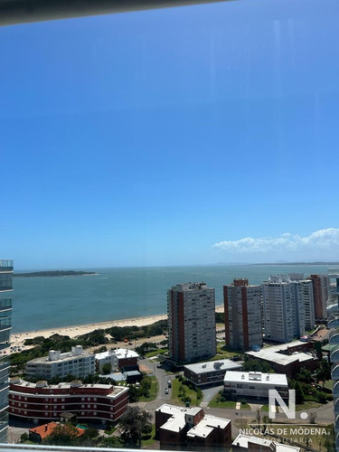 Departamento En Venta En Edificio Miami Boulevard Ii, A Pasos Del Mar
