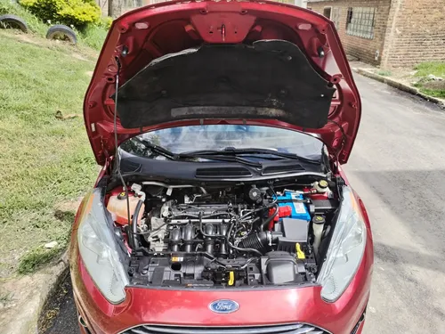 Ford Fiesta 1.6 Titanium Mt