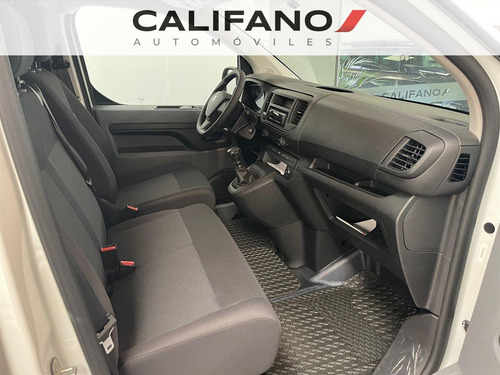 Imagen 16 de 22 de Citroën Jumpy Furgon Pack. Diesel 2023 0km