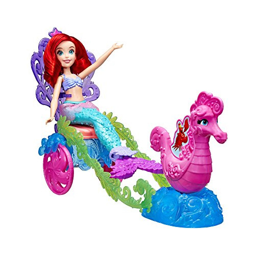 Princesa De Disney Ariel Debajo Del Carro Del Mar
