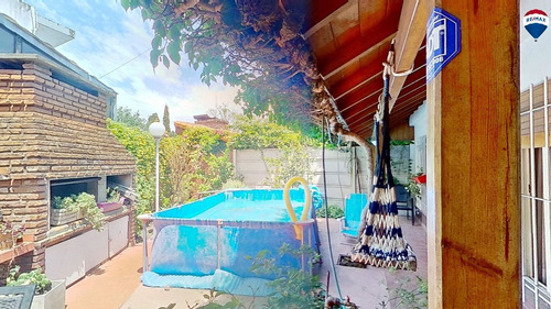 Venta Casa 5 Amb Cochera Patio Castelar Norte.