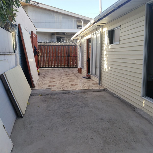 Casa En Venta Solo Contado De 2 Dorm. En Puente Alto
