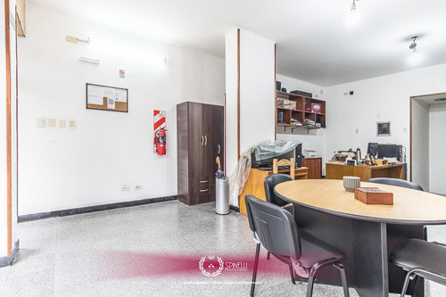 Local · 98m² · Oportunidad Inversión Apto Todo Rubro A Metros Avenida Entre Ríos