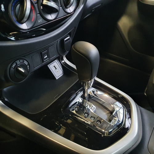 Imagem 7 de 15 de Nissan Frontier