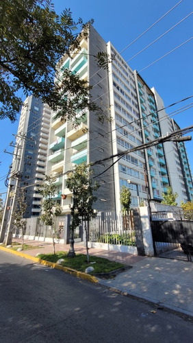 52m2 - 2 Dorm 2 Baños Estacionamiento Y Bodega. La Cisterna